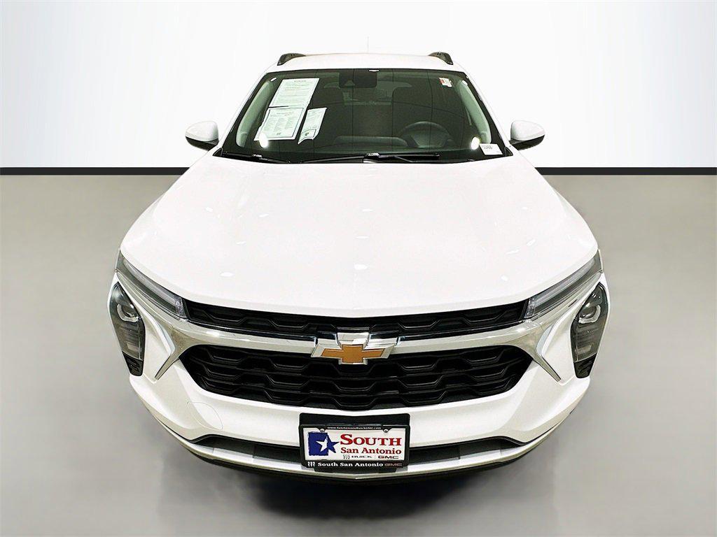 used 2025 Chevrolet Trax car, priced at $20,460
