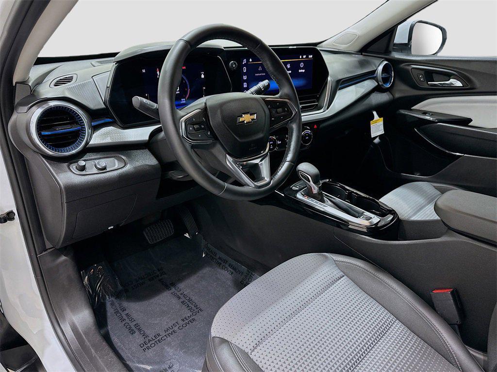 used 2025 Chevrolet Trax car, priced at $20,460