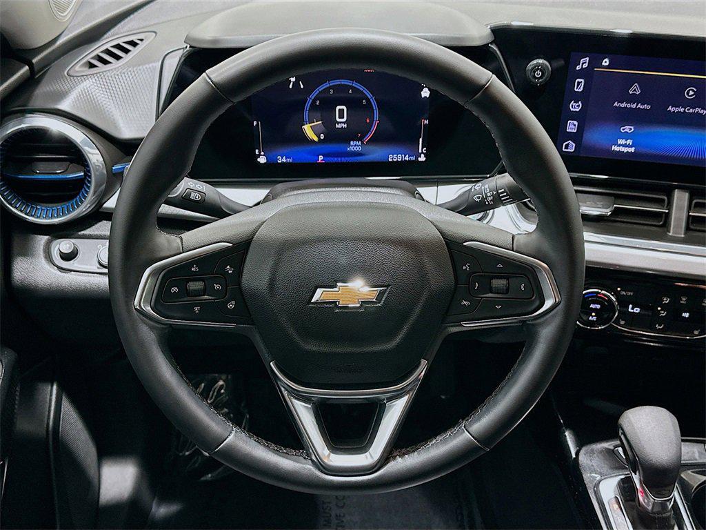 used 2025 Chevrolet Trax car, priced at $20,460