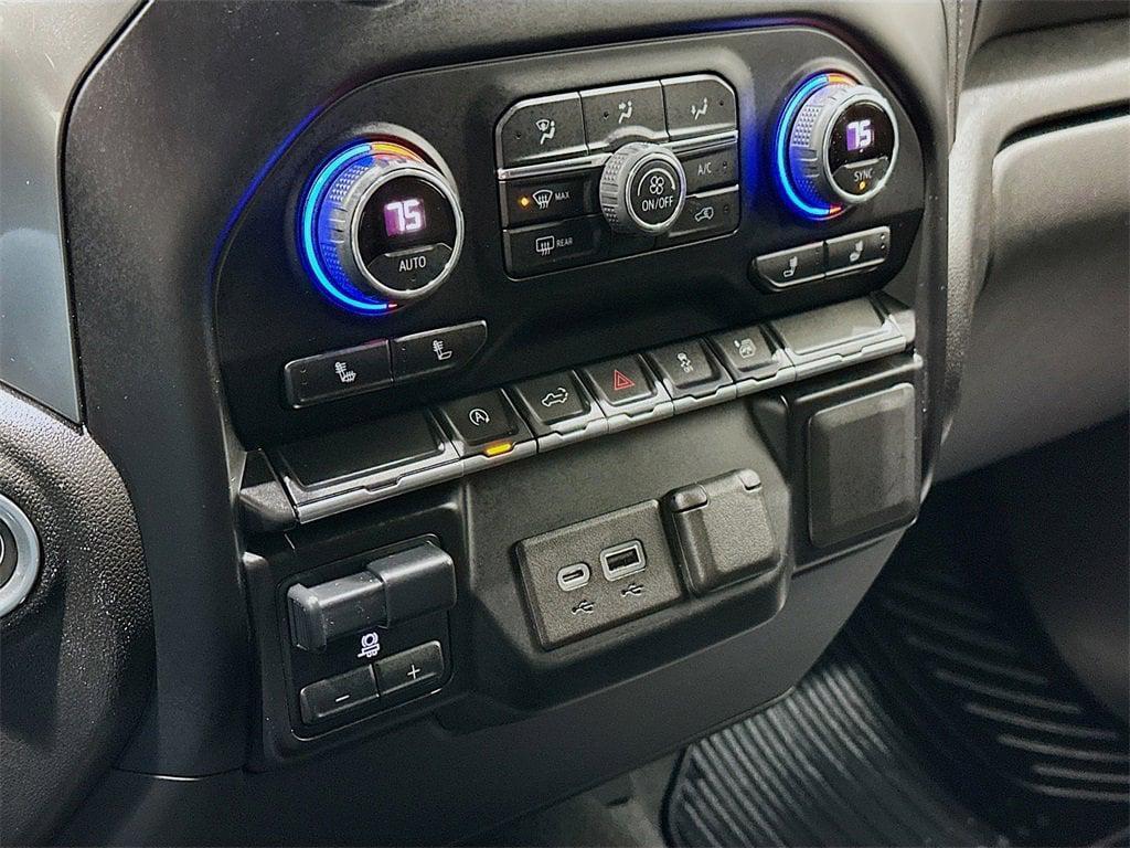 used 2022 Chevrolet Silverado 1500 car, priced at $35,376