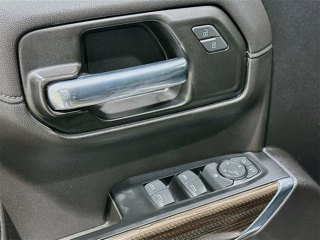 used 2022 Chevrolet Silverado 1500 car, priced at $35,376