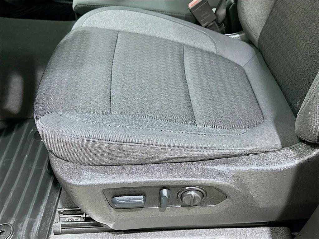 used 2022 Chevrolet Silverado 1500 car, priced at $35,376