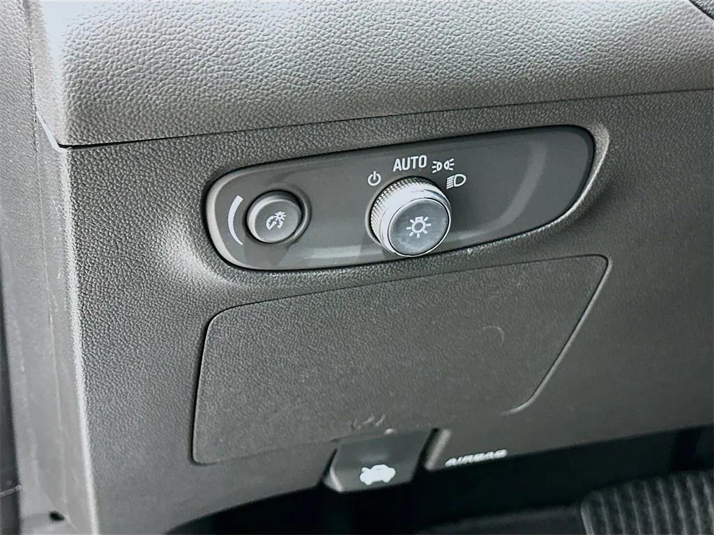 new 2026 Buick Encore GX car, priced at $27,075