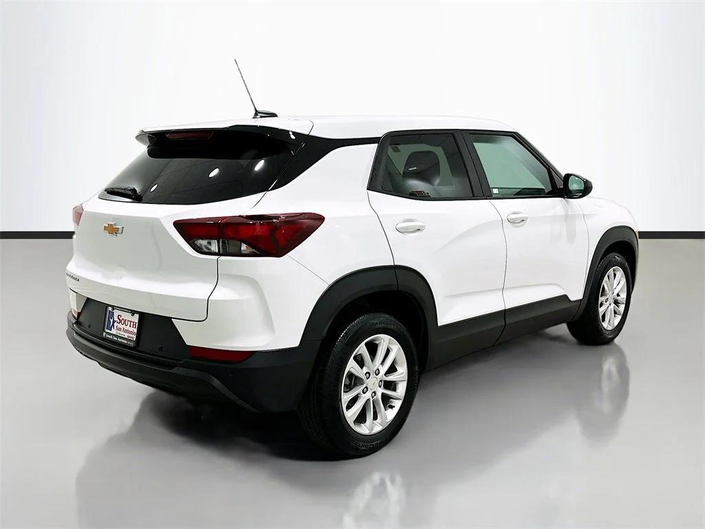 used 2024 Chevrolet TrailBlazer car, priced at $22,919