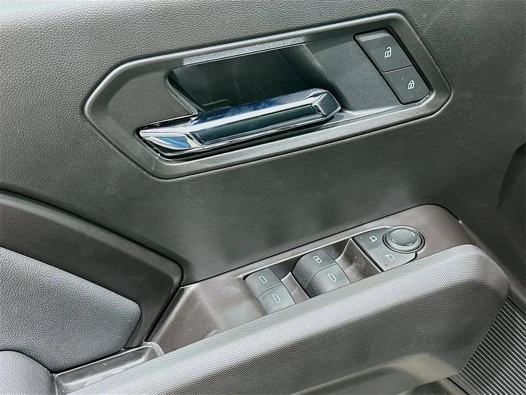 new 2025 GMC Canyon car, priced at $43,245