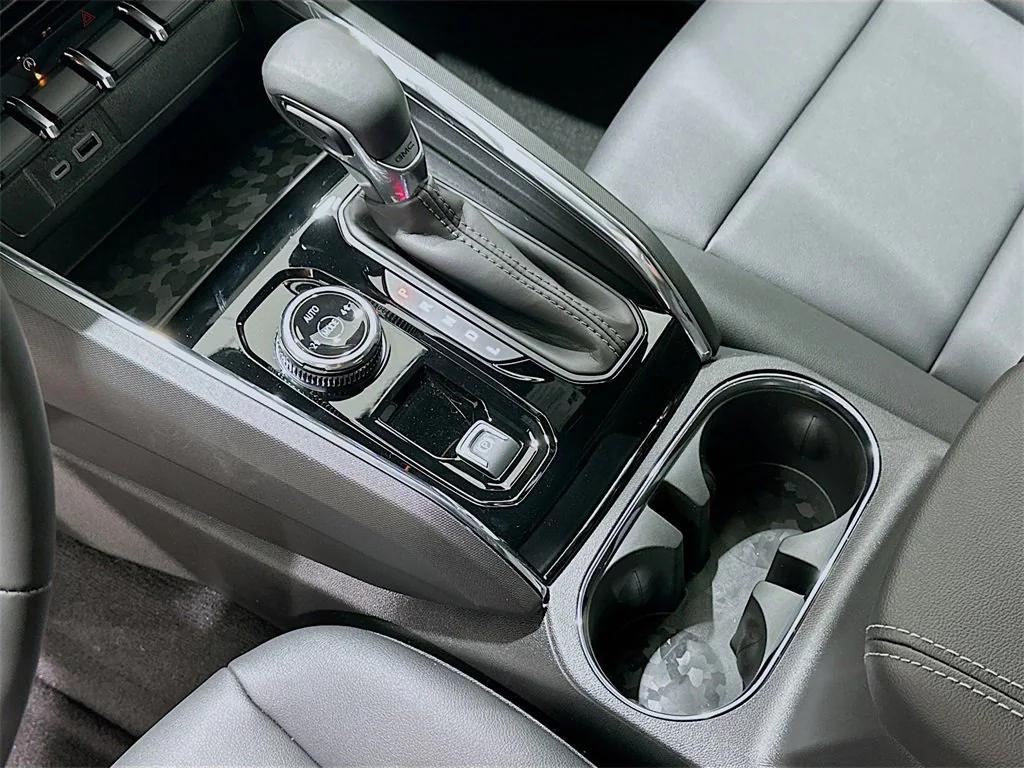 new 2025 GMC Canyon car, priced at $43,245