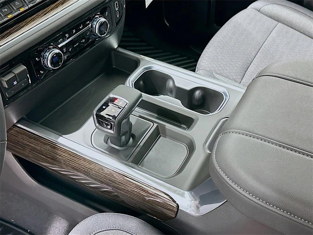 new 2026 GMC Sierra 1500 car, priced at $58,100