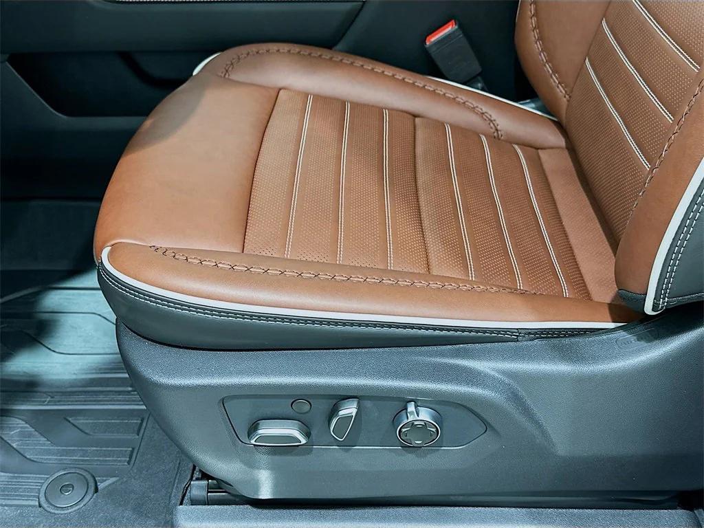 new 2026 GMC Sierra 3500 car, priced at $99,550