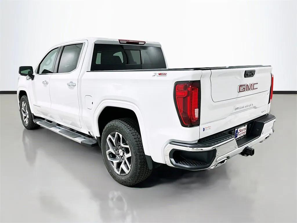 new 2026 GMC Sierra 1500 car, priced at $56,925