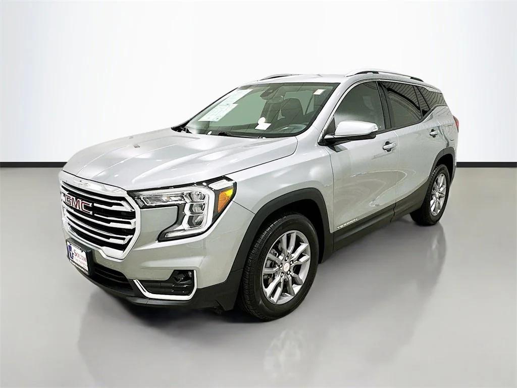 used 2024 GMC Terrain car, priced at $25,190