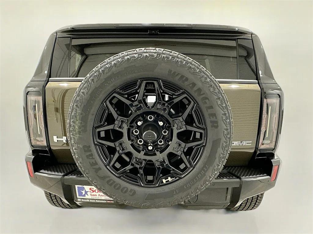 new 2026 GMC HUMMER EV SUV car, priced at $97,114
