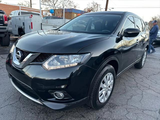 used 2015 Nissan Rogue car, priced at $7,888