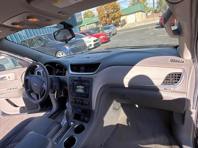 used 2016 Chevrolet Traverse car, priced at $10,488