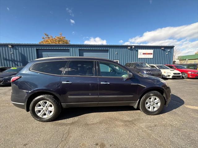 used 2016 Chevrolet Traverse car, priced at $10,488