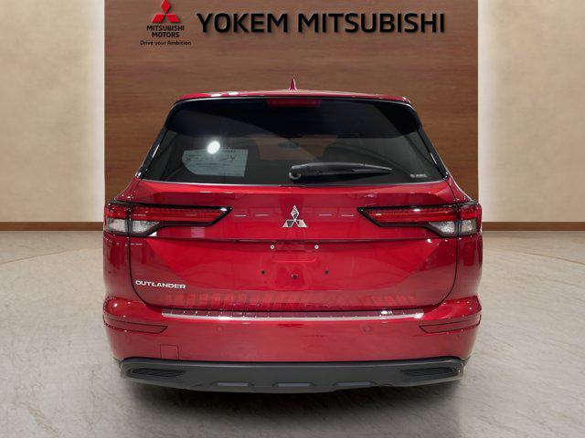 new 2024 Mitsubishi Outlander car, priced at $33,235