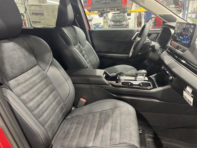 new 2025 Mitsubishi Outlander car, priced at $39,900