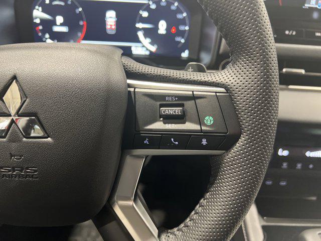 new 2025 Mitsubishi Outlander car, priced at $39,900