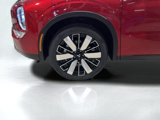 new 2025 Mitsubishi Outlander car, priced at $39,900