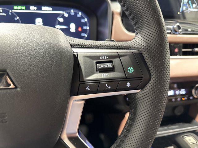 new 2025 Mitsubishi Outlander car, priced at $45,565