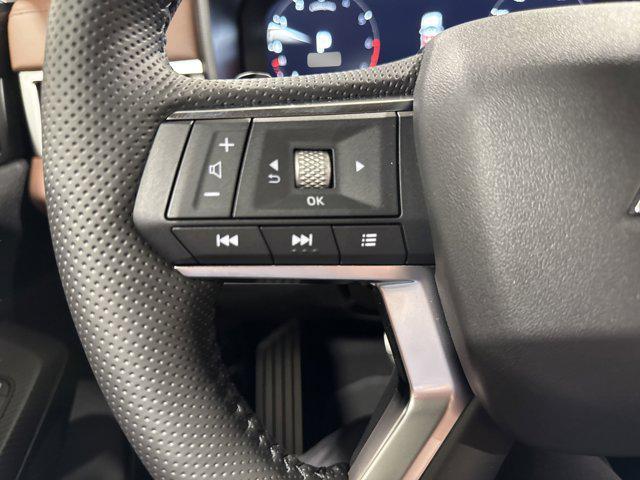 new 2025 Mitsubishi Outlander car, priced at $45,565
