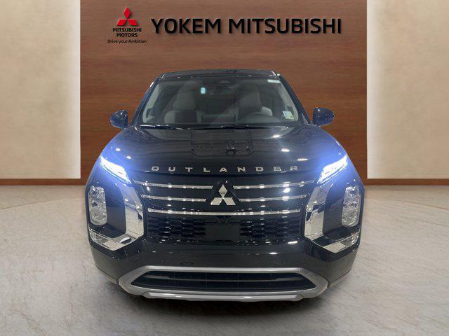 new 2025 Mitsubishi Outlander car, priced at $39,890