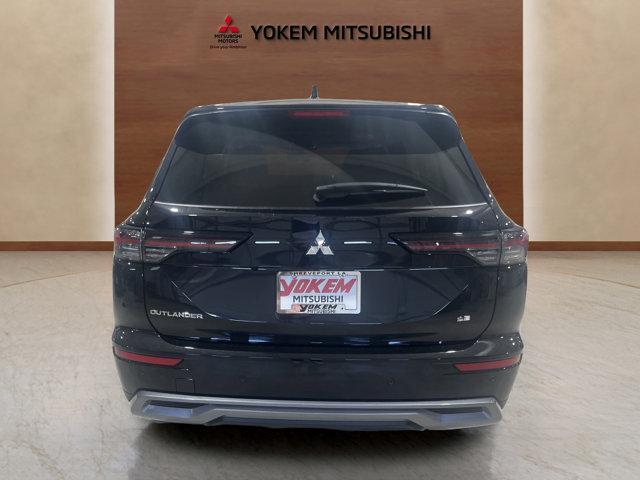 new 2025 Mitsubishi Outlander car, priced at $39,890