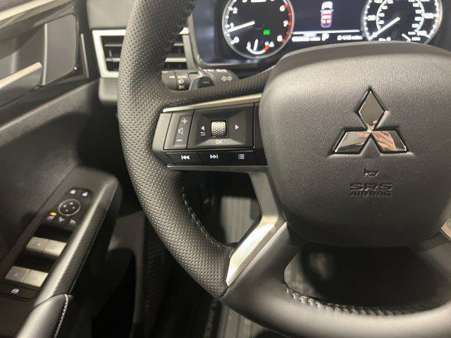 new 2025 Mitsubishi Outlander car, priced at $36,700