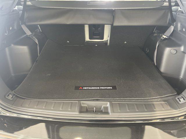 new 2025 Mitsubishi Outlander car, priced at $37,515