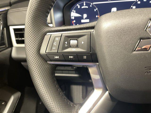 new 2025 Mitsubishi Outlander car, priced at $39,665