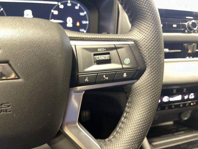 new 2025 Mitsubishi Outlander car, priced at $39,665