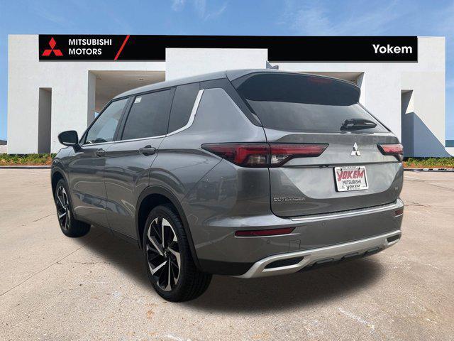 new 2024 Mitsubishi Outlander car, priced at $36,205