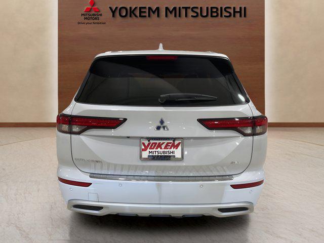 new 2024 Mitsubishi Outlander car, priced at $38,070