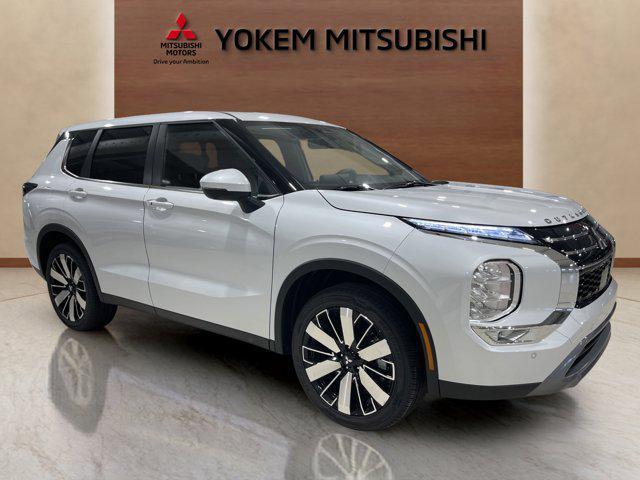 new 2025 Mitsubishi Outlander car, priced at $38,915