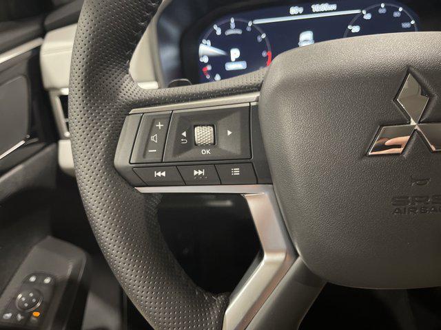 new 2025 Mitsubishi Outlander car, priced at $38,915