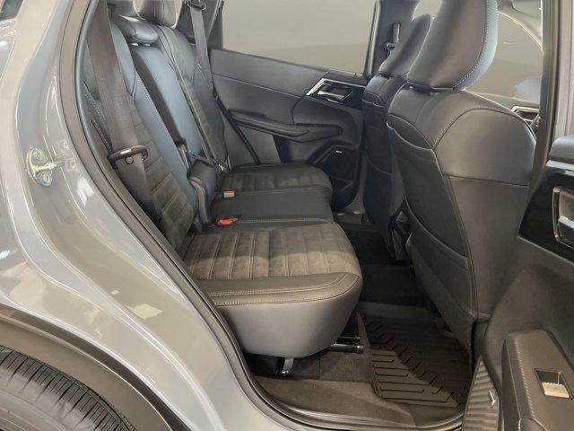 new 2025 Mitsubishi Outlander car, priced at $45,435