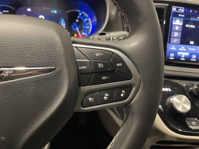 used 2024 Chrysler Pacifica Hybrid car, priced at $31,987