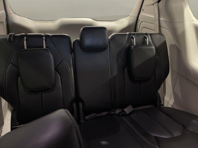 used 2024 Chrysler Pacifica Hybrid car, priced at $31,987