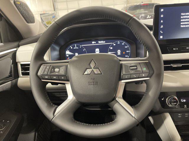 new 2025 Mitsubishi Outlander car, priced at $39,295