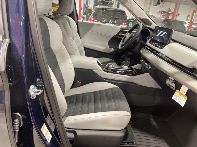 new 2025 Mitsubishi Outlander car, priced at $39,295
