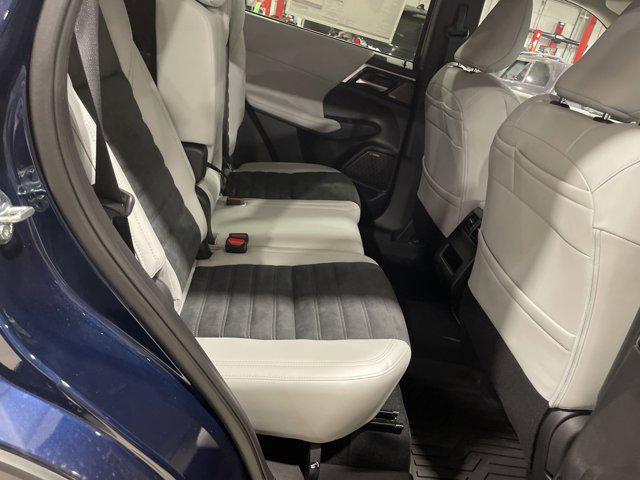 new 2025 Mitsubishi Outlander car, priced at $39,295