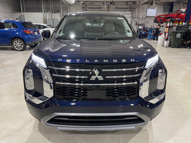 new 2025 Mitsubishi Outlander car, priced at $39,295