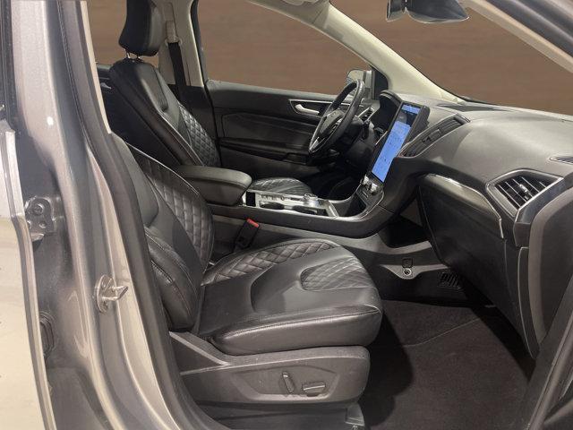 used 2024 Ford Edge car, priced at $30,498
