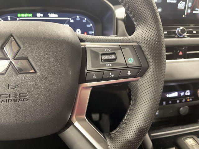 new 2025 Mitsubishi Outlander car, priced at $38,110