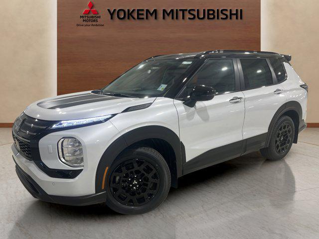 new 2025 Mitsubishi Outlander car, priced at $42,430