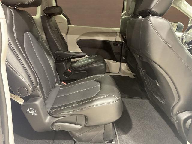 used 2023 Chrysler Pacifica car, priced at $25,977