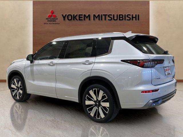 new 2025 Mitsubishi Outlander car, priced at $40,140