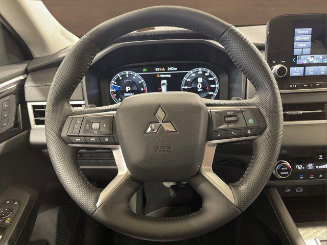 new 2024 Mitsubishi Outlander car, priced at $37,475