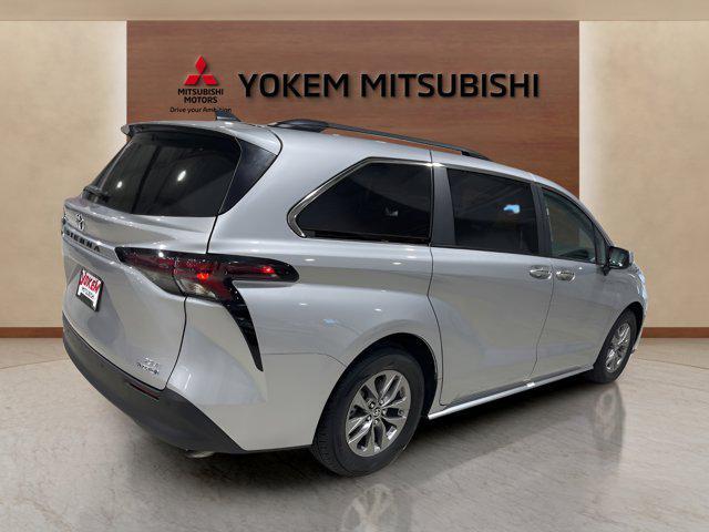 used 2024 Toyota Sienna car, priced at $45,477