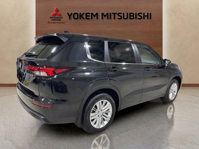 new 2024 Mitsubishi Outlander car, priced at $31,400