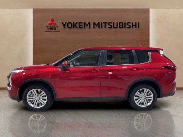 new 2024 Mitsubishi Outlander car, priced at $33,235